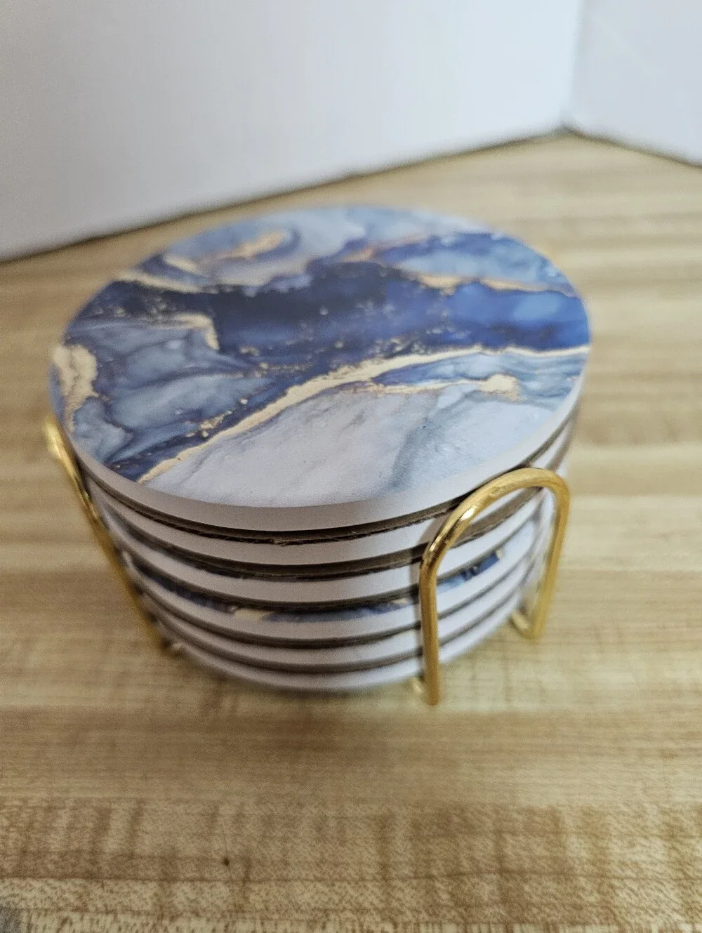 Set 6 Blue Gold Marble Look Round Coasters w Gold Metal Holder New Open Box